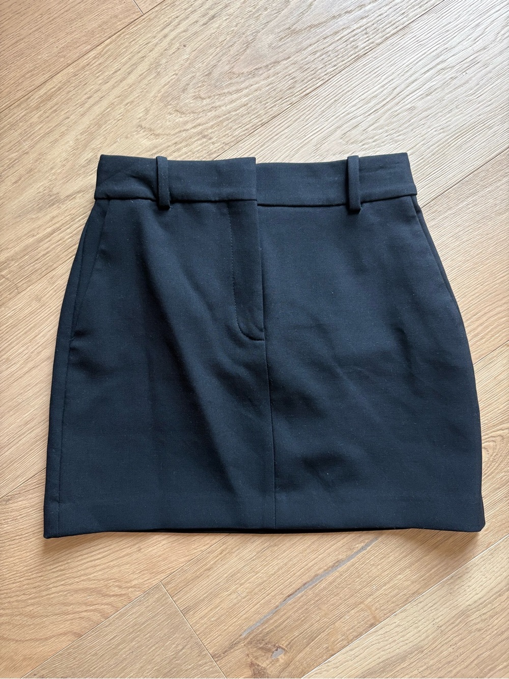 Babaton Aritzia Black Mini Skirt - Tailored A-Line